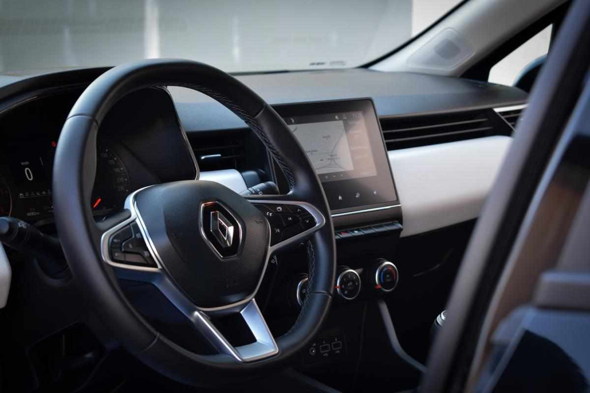 renault-clio-1-0-91cv-2022-gasolina-999cc