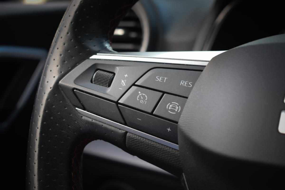 seat-arona-1-0-tsi-2022-gasolina-999cc