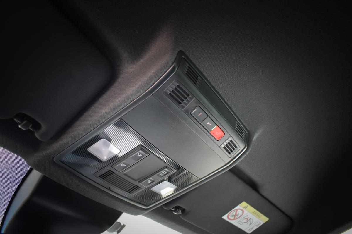 seat-arona-1-0-tsi-2022-gasolina-999cc