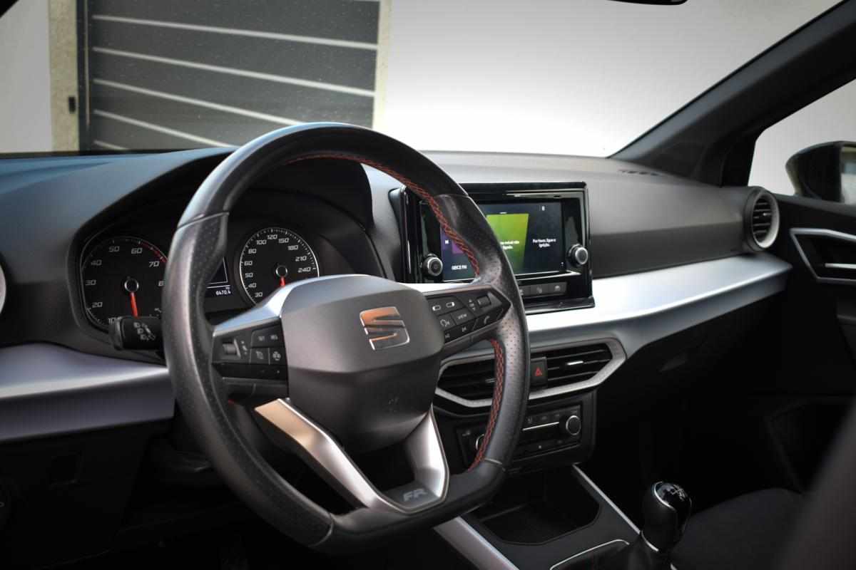 seat-arona-1-0-tsi-2022-gasolina-999cc