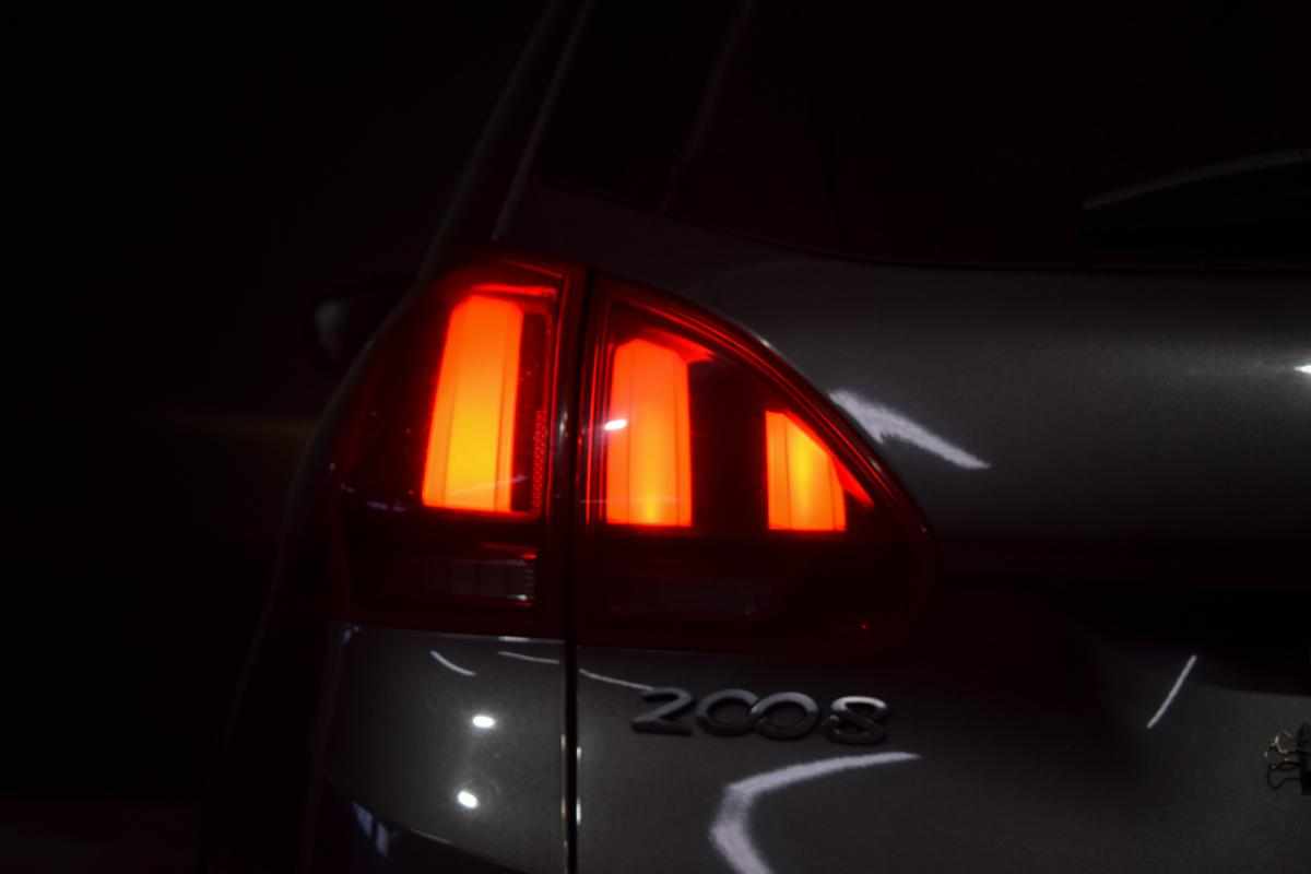 peugeot-2008-1-2-puretech-2019-gasolina-1199cc