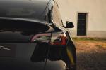 tesla-model-y-standard-range-rwd-2023-eletrico