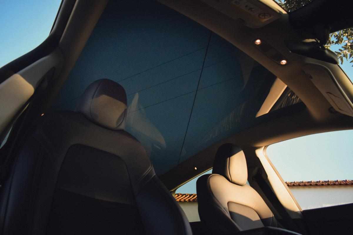 tesla-model-y-standard-range-rwd-2023-eletrico
