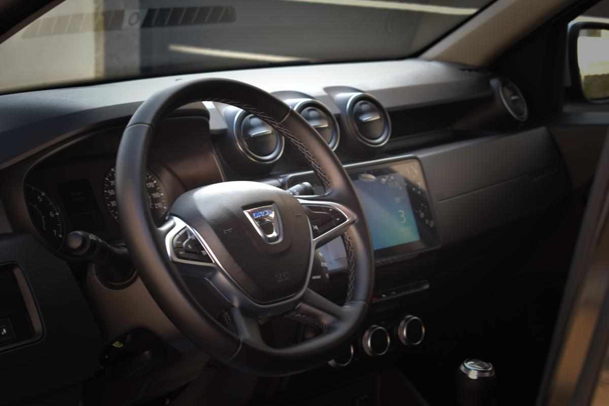 dacia-duster-1-0-tce-2022-gasolina-999cc