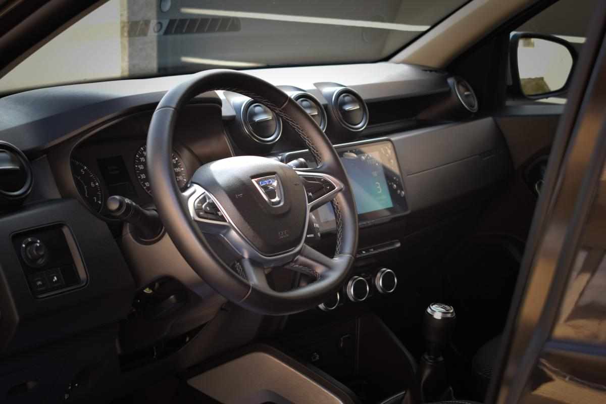 dacia-duster-1-0-tce-2022-gasolina-999cc