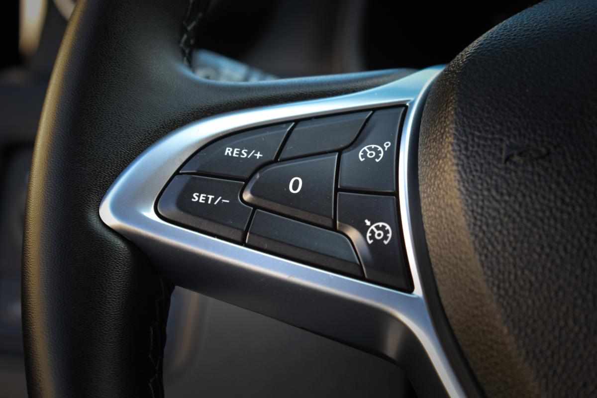 dacia-duster-1-0-tce-2022-gasolina-999cc