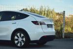 tesla-model-y-standard-range-rwd-2023-eletrico