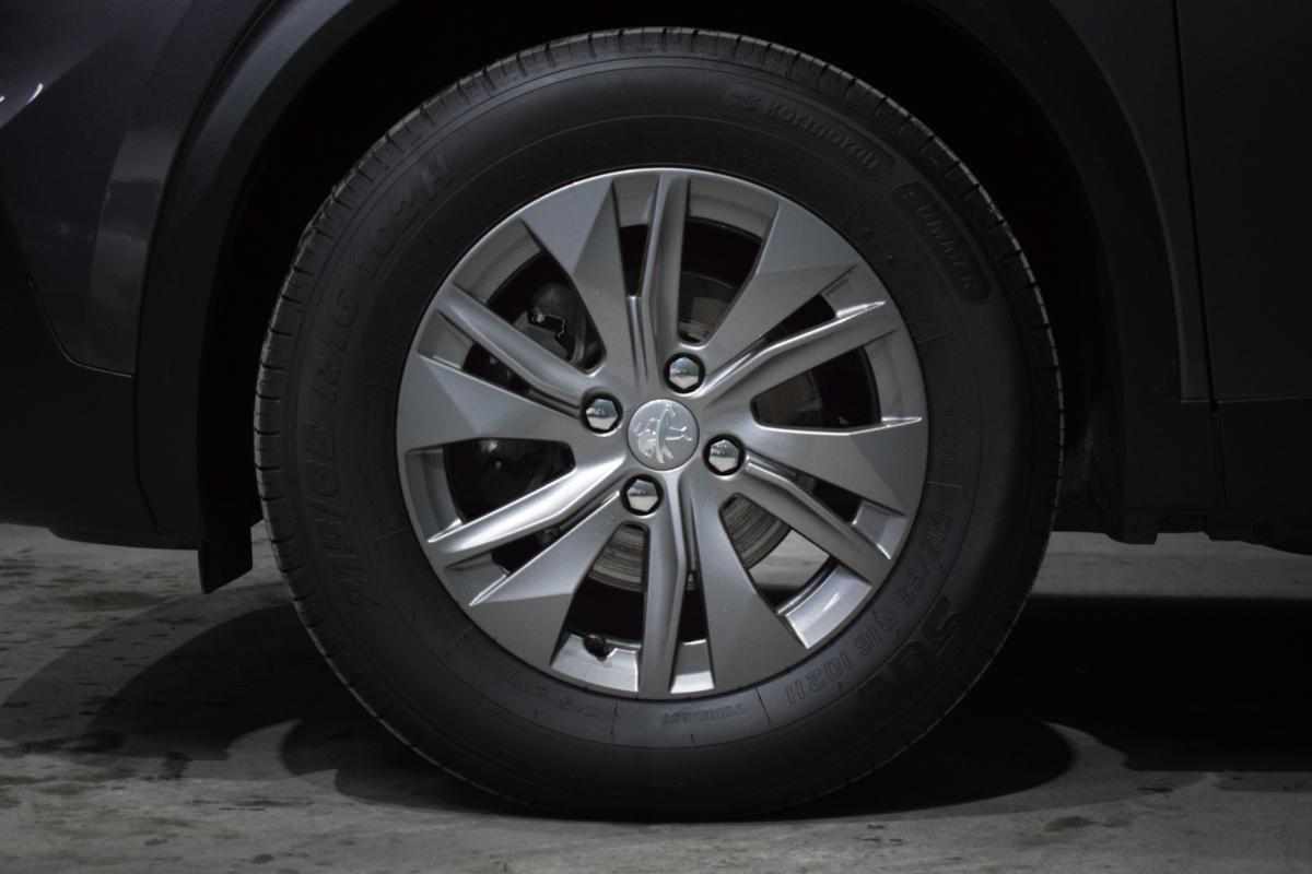 peugeot-2008-1-2-puretech-2023-gasolina-1199cc