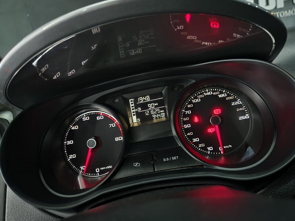 seat-ibiza-2015-gasolina-1197cc