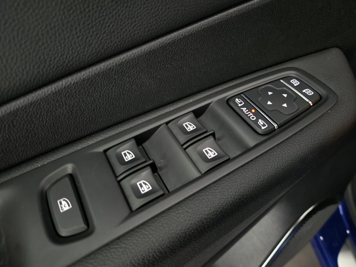 renault-captur-2018-gasolina-1332cc