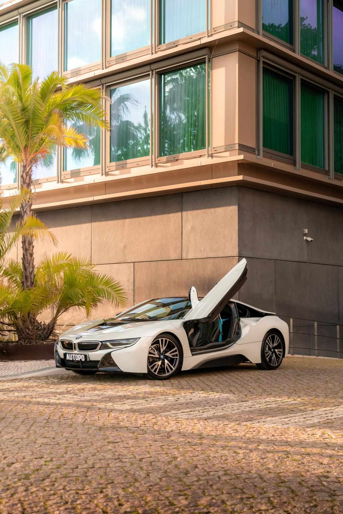 bmw-i8-2016-hibrido-a-gasolina-1500cc