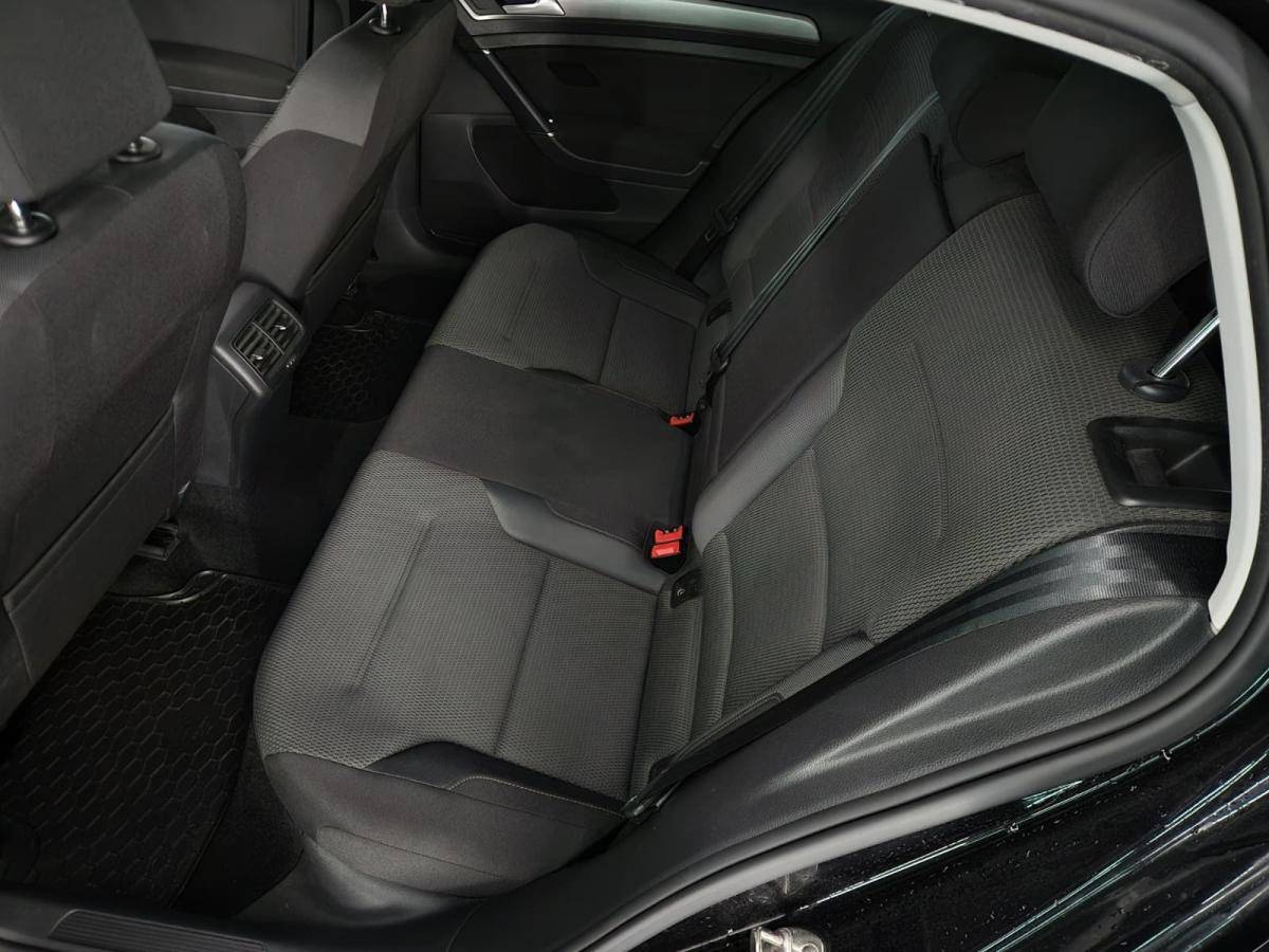 volkswagen-golf-2013-diesel-1598cc