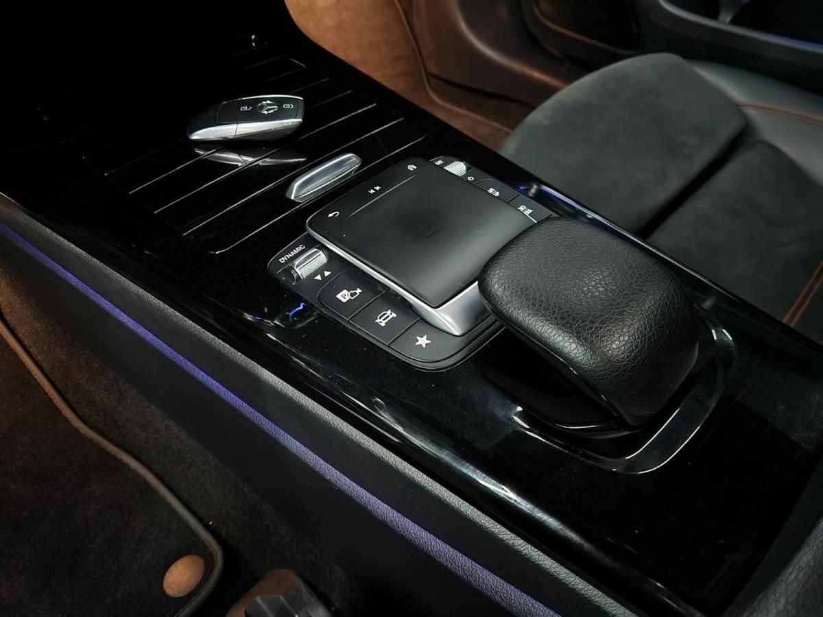 mercedes-benz-classe-a-2021-hibrido-a-gasolina-1332cc