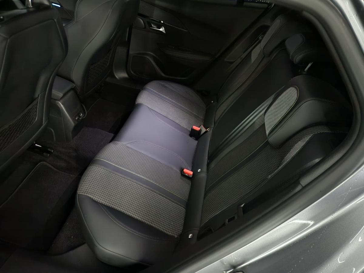 peugeot-2008-2023-eletrico-1cc