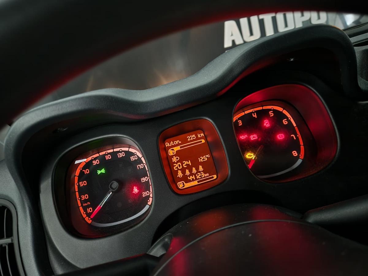 fiat-panda-2024-hibrido-a-gasolina-999cc