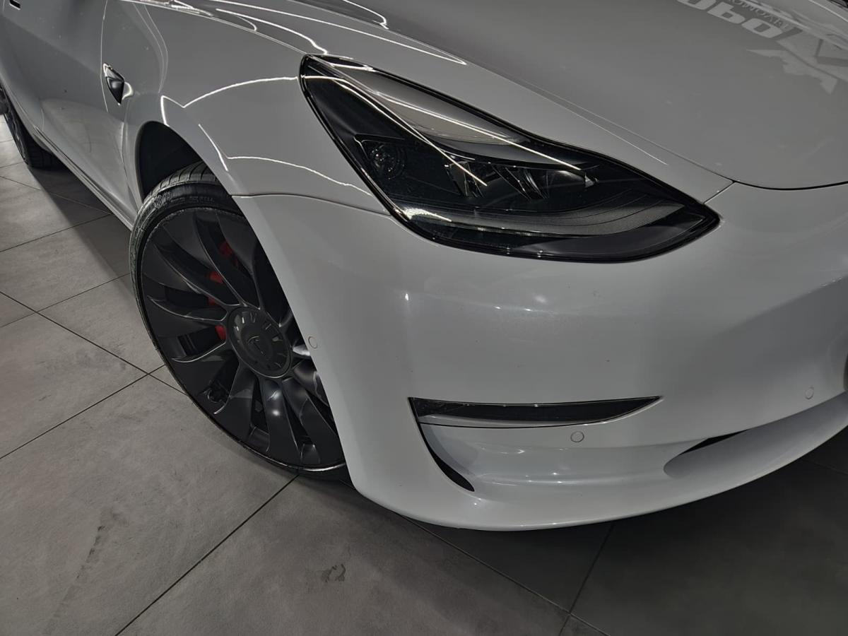 tesla-model-3-2022-eletrico-0cc