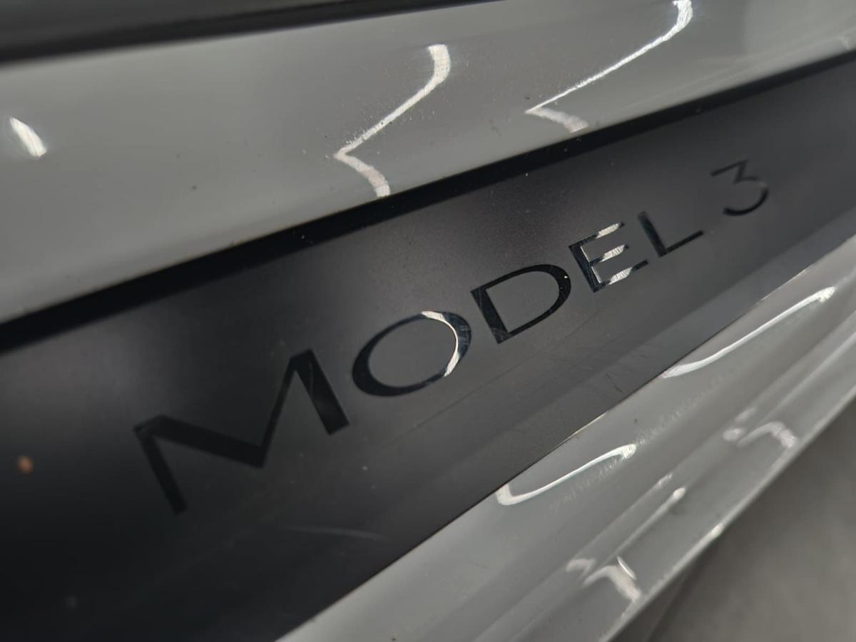 tesla-model-3-2022-eletrico-0cc