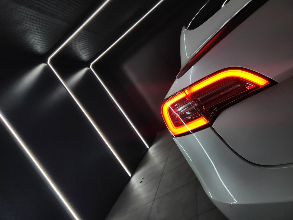 tesla-model-3-2022-eletrico-0cc