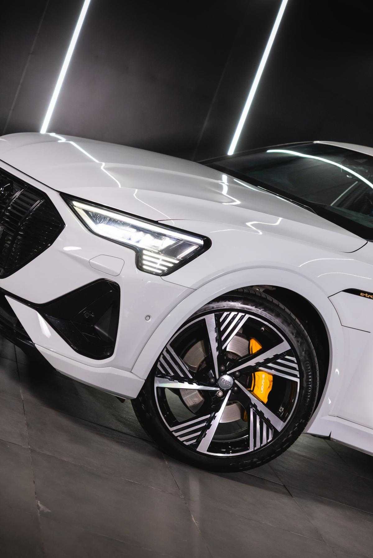 audi-e-tron-2020-eletrico-0cc