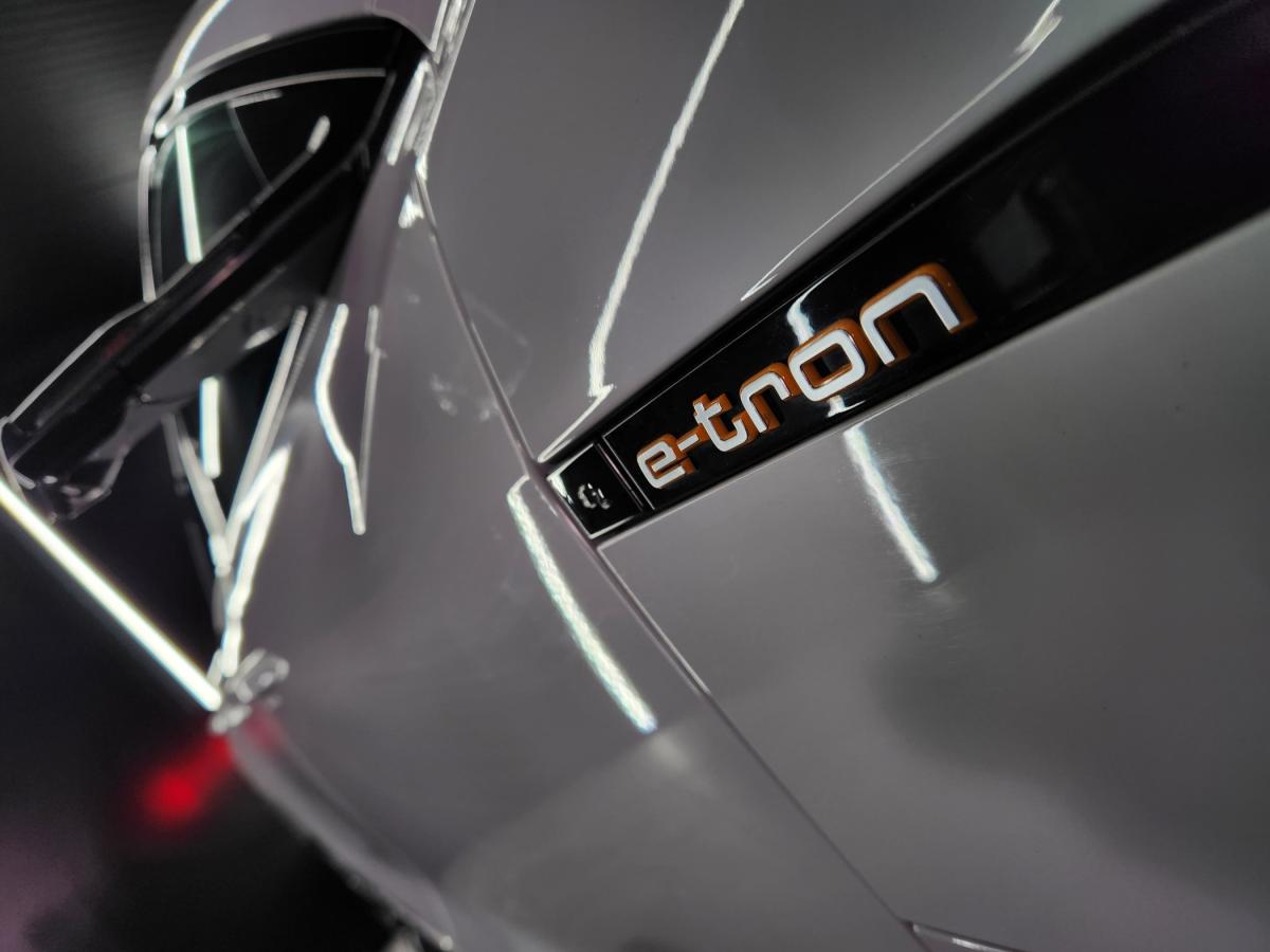 audi-e-tron-2020-eletrico-0cc