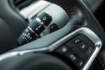 jaguar-xe-2017-diesel-2000cc