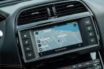 jaguar-xe-2017-diesel-2000cc