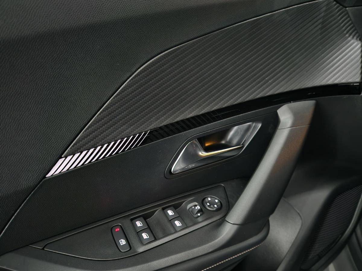 peugeot-2008-2025-gasolina-1199cc
