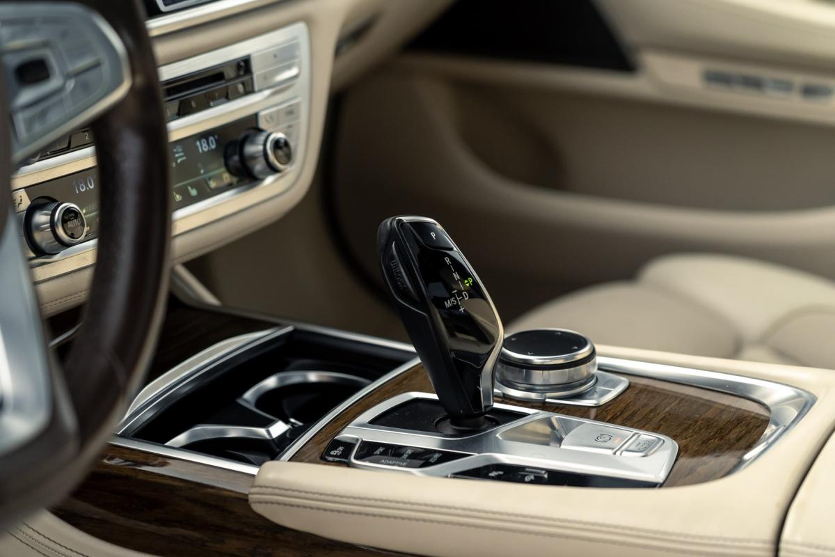 bmw-serie-7-2016-diesel-3000cc