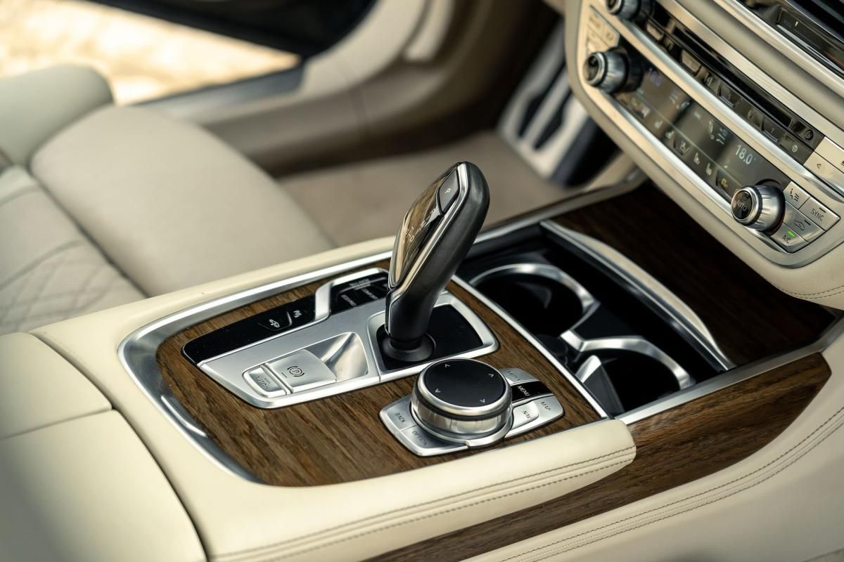 bmw-serie-7-2016-diesel-3000cc