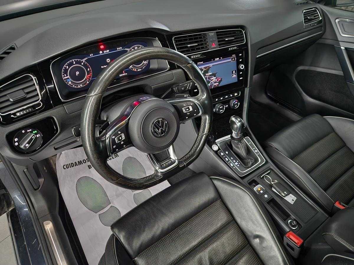 volkswagen-golf-variant-2018-diesel-1968cc