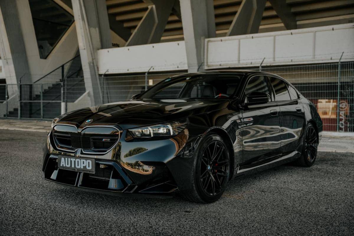 bmw-serie-5-2025-gasolina-4395cc