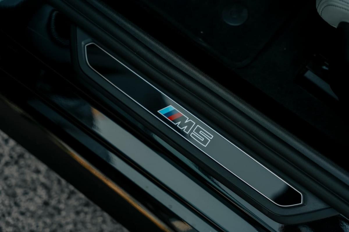 bmw-serie-5-2025-gasolina-4395cc