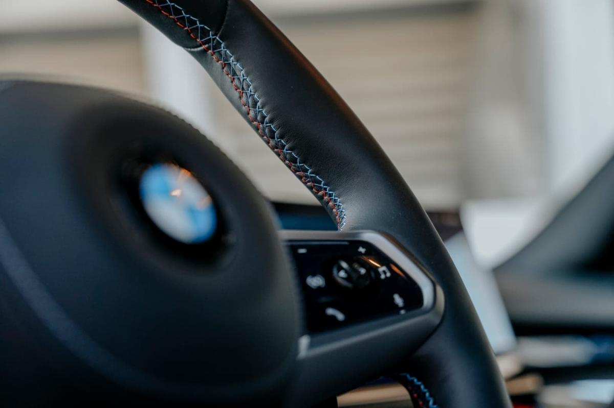 bmw-serie-5-2025-gasolina-4395cc