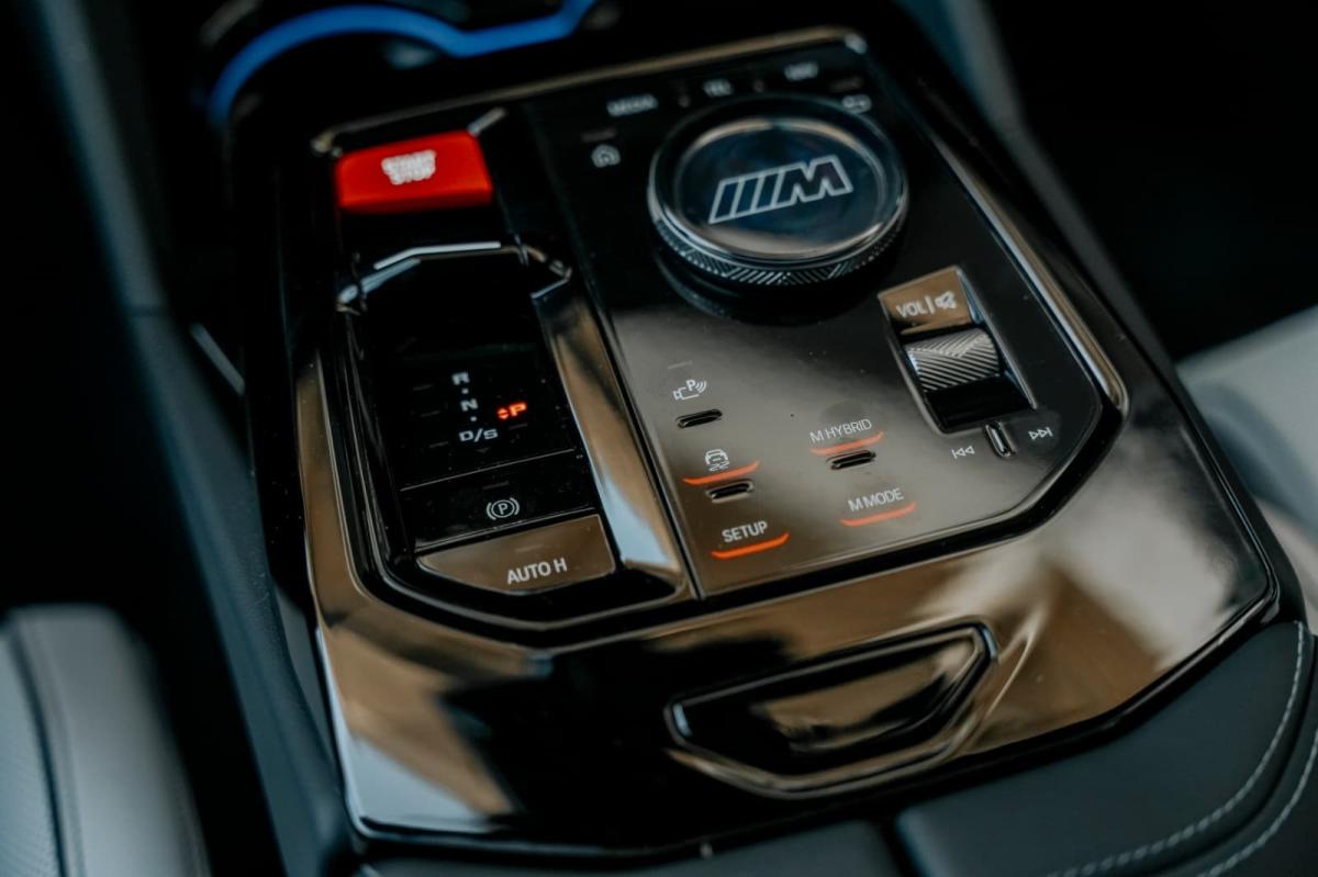 bmw-serie-5-2025-gasolina-4395cc
