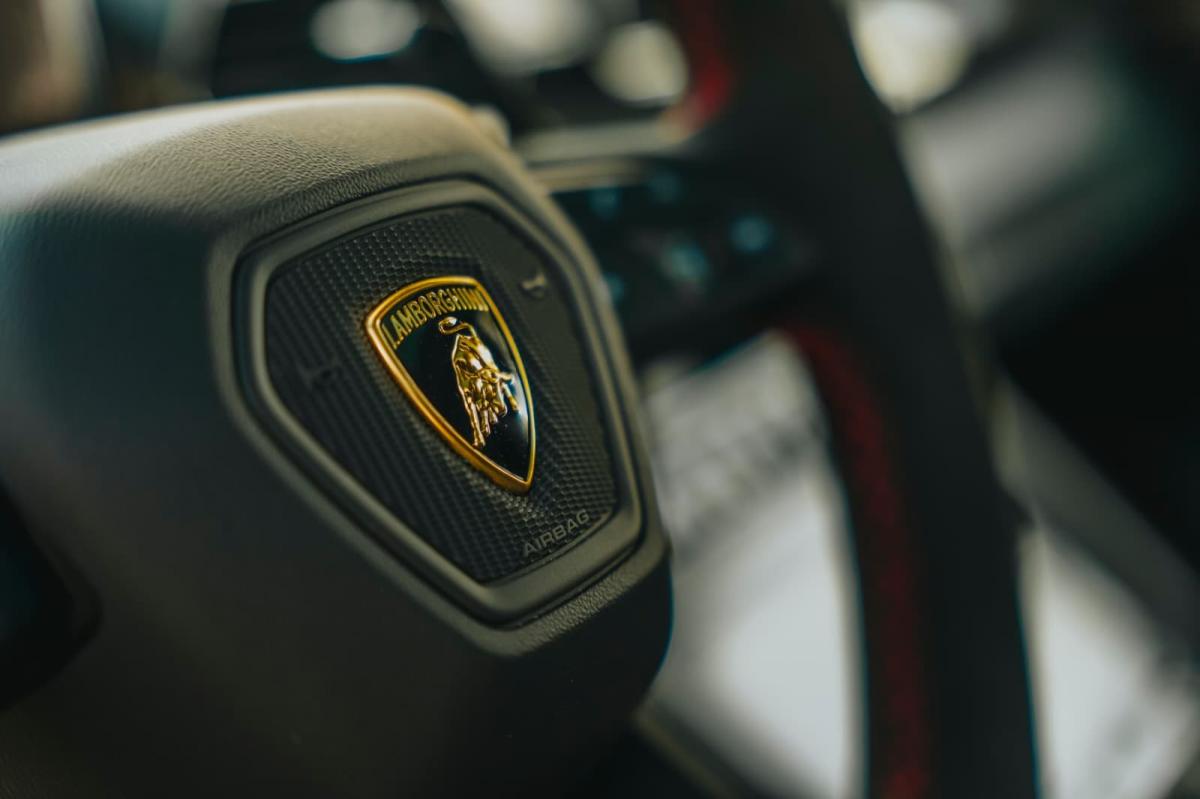 lamborghini-urus-2025-gasolina-3996cc