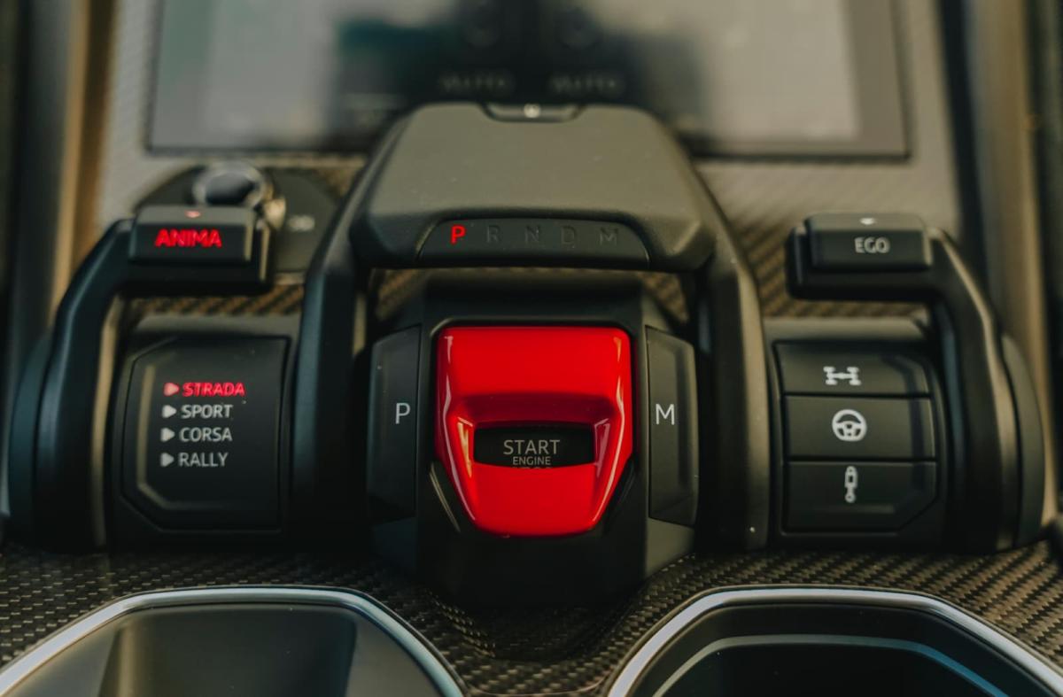 lamborghini-urus-2025-gasolina-3996cc