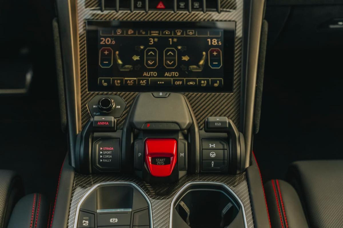 lamborghini-urus-2025-gasolina-3996cc