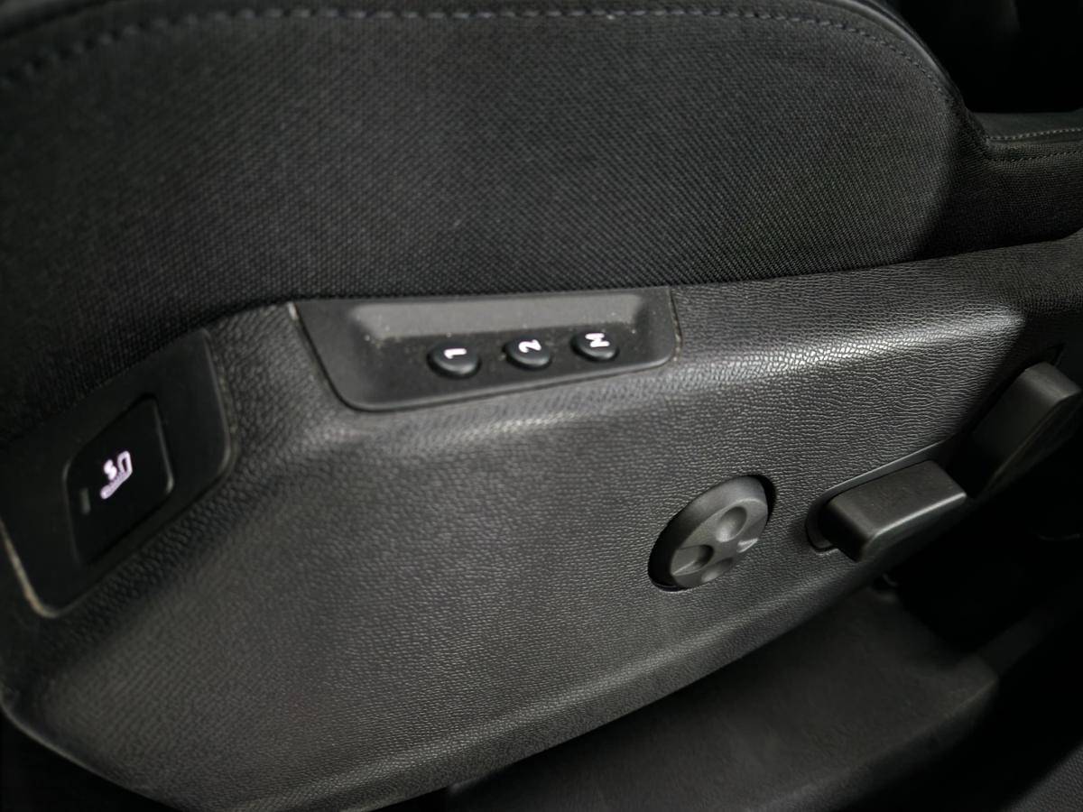 peugeot-3008-2022-diesel-1499cc