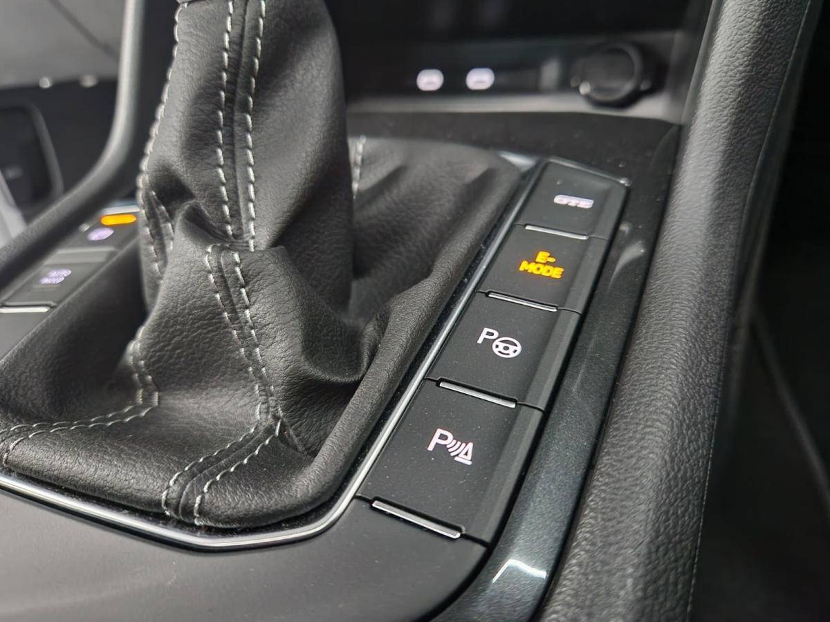 volkswagen-tiguan-2022-hibrido-a-gasolina-1395cc