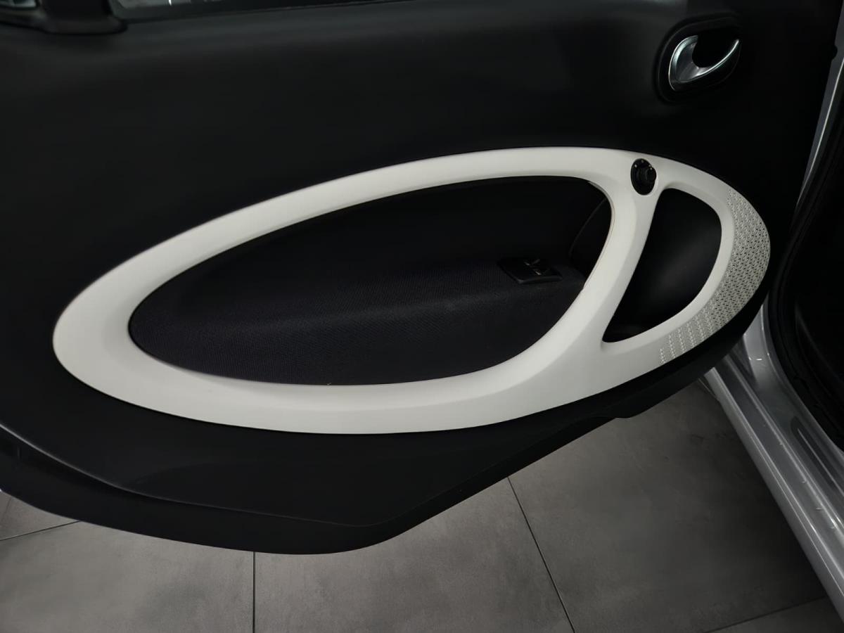 smart-fortwo-2015-gasolina-898cc