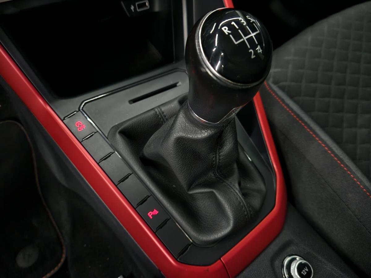 volkswagen-polo-2019-gasolina-999cc