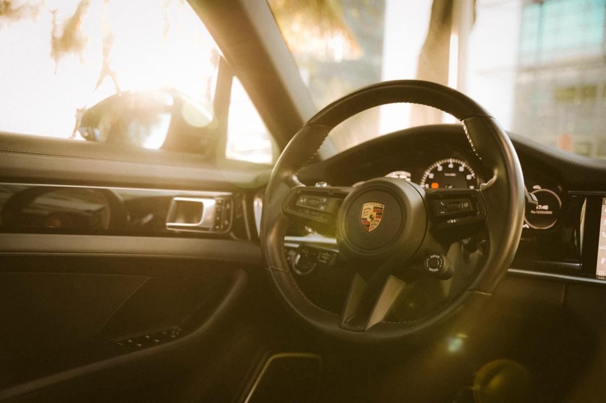 porsche-panamera-sport-turismo-2022-hibrido-a-gasolina-2894cc