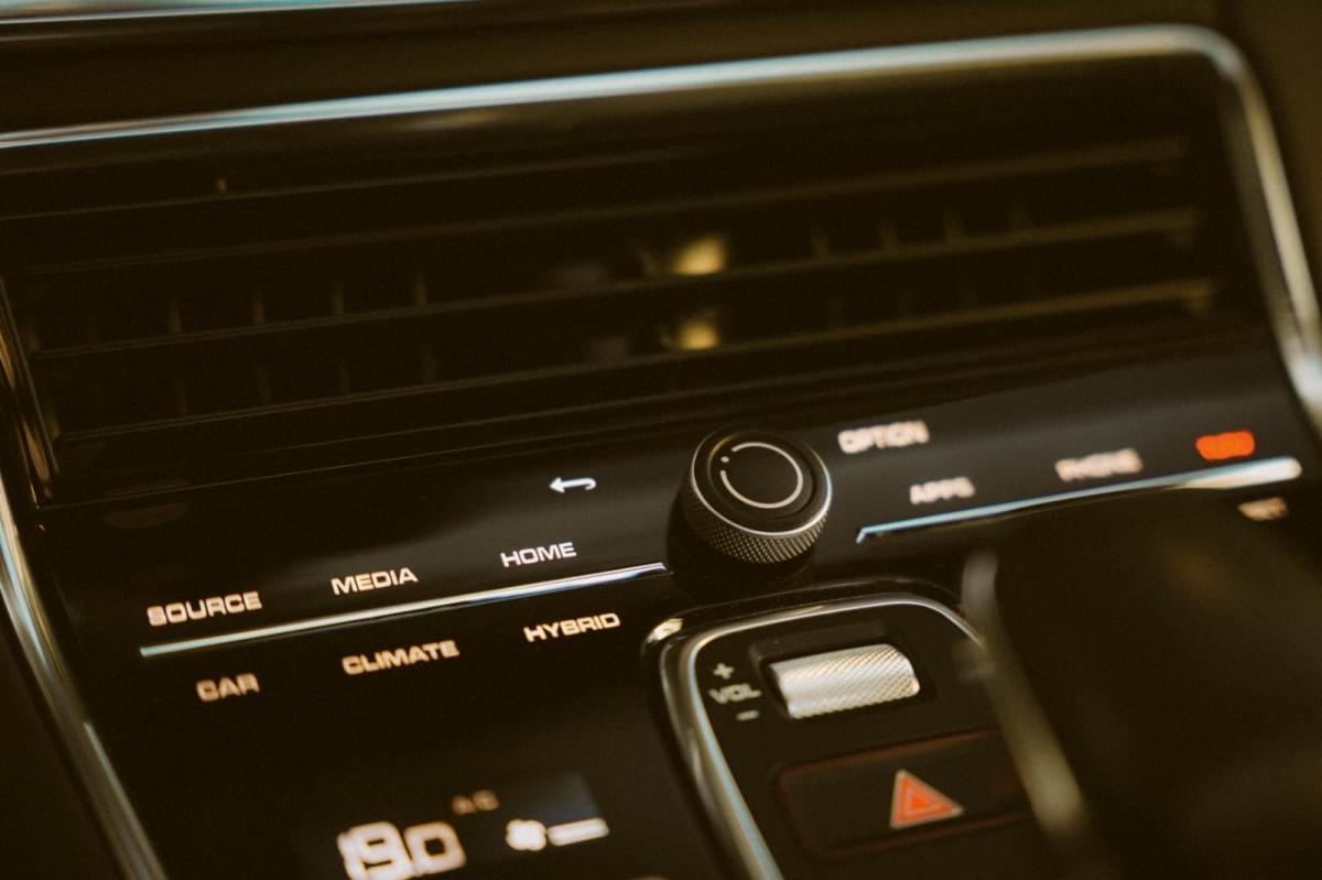 porsche-panamera-sport-turismo-2022-hibrido-a-gasolina-2894cc