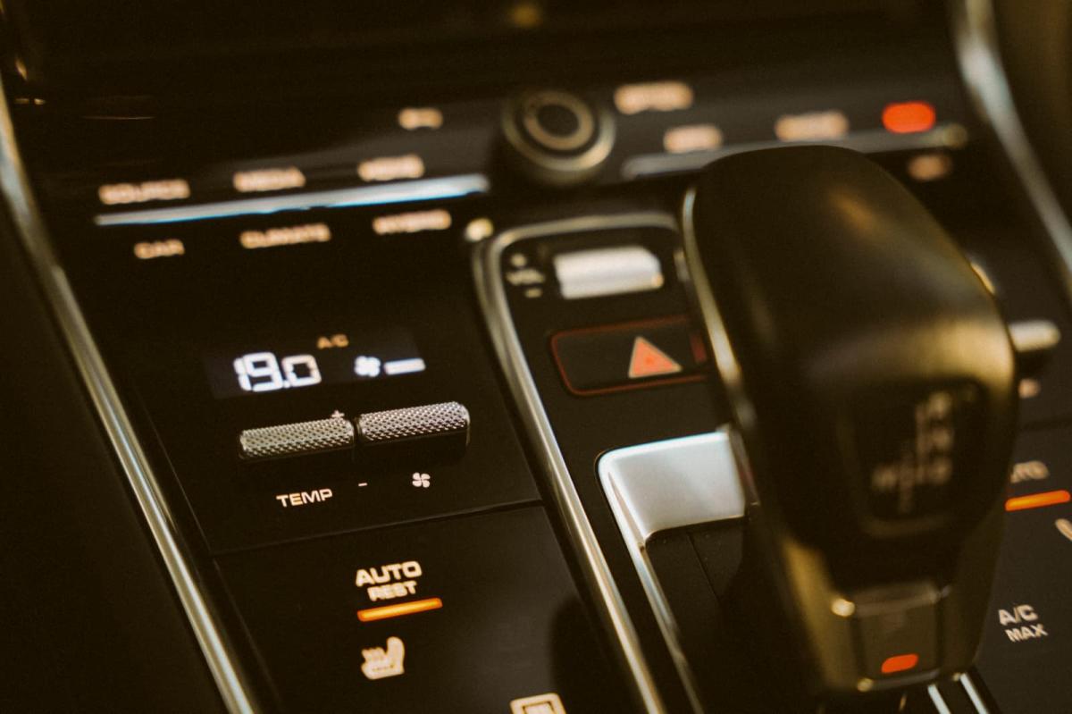 porsche-panamera-sport-turismo-2022-hibrido-a-gasolina-2894cc