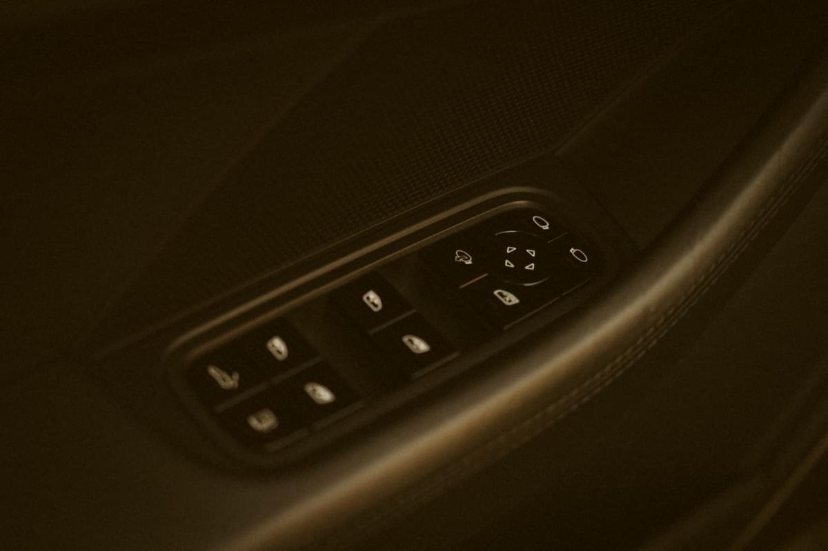 porsche-panamera-sport-turismo-2022-hibrido-a-gasolina-2894cc