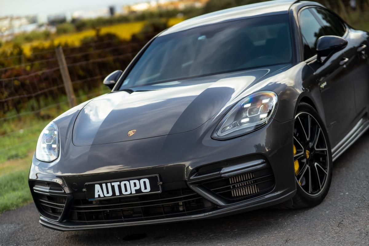 porsche-panamera-2020-hibrido-a-gasolina-3996cc