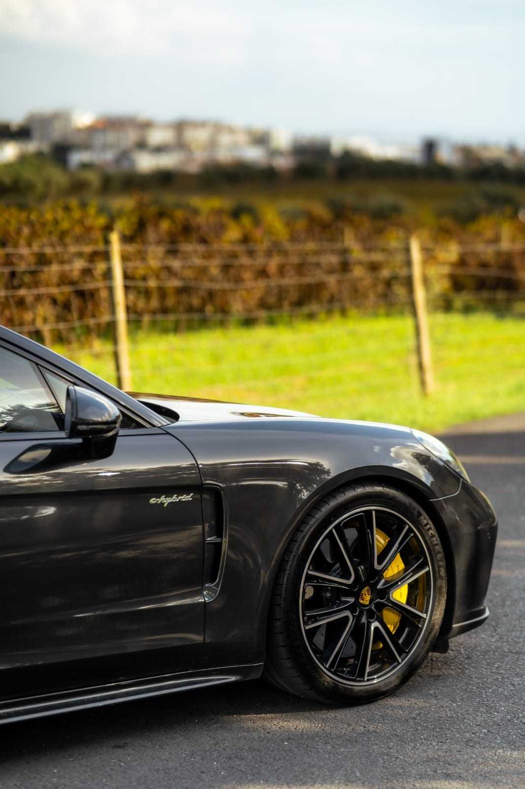 porsche-panamera-2020-hibrido-a-gasolina-3996cc