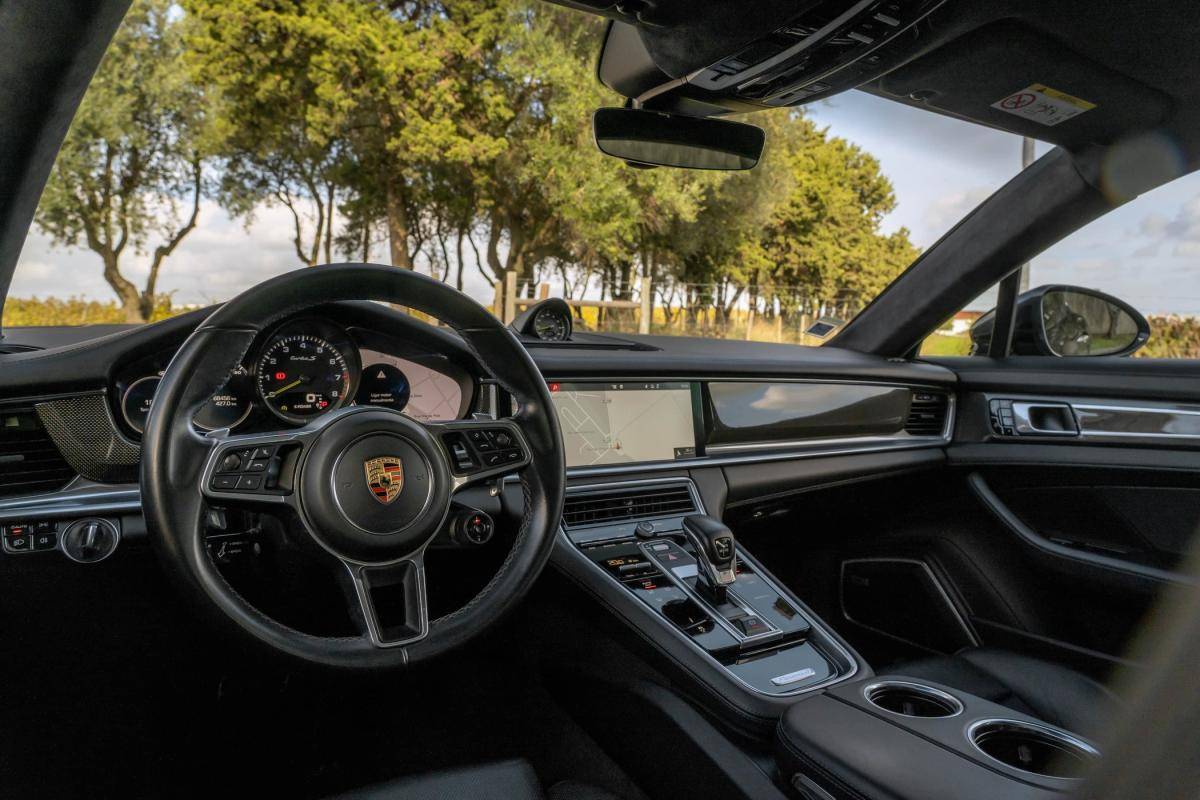 porsche-panamera-2020-hibrido-a-gasolina-3996cc