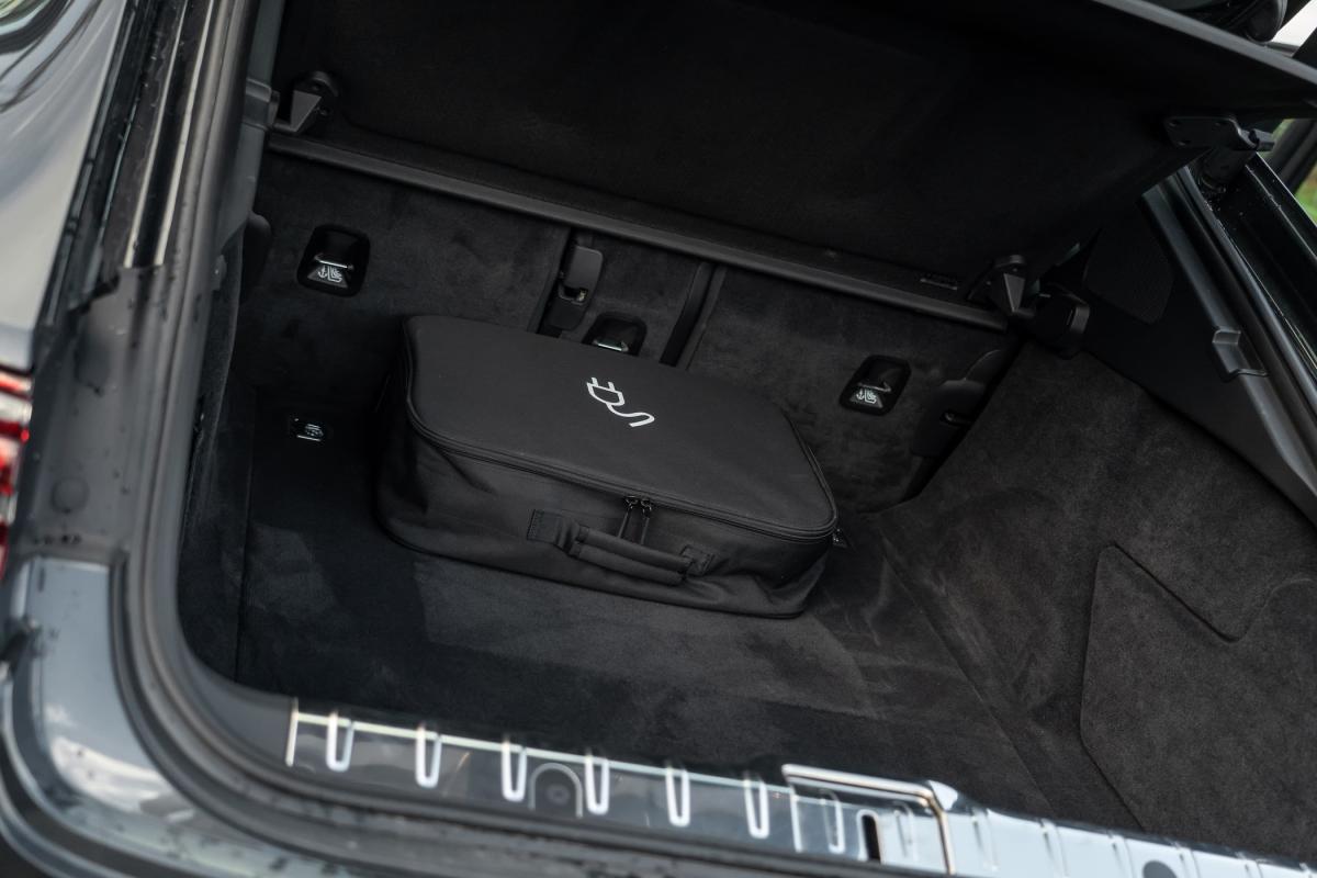 porsche-panamera-2020-hibrido-a-gasolina-3996cc