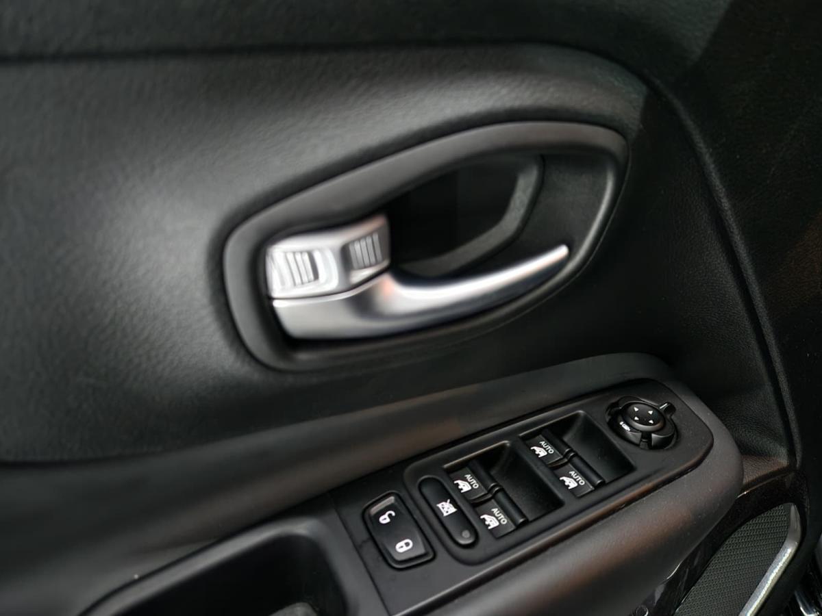 jeep-renegade-2022-hibrido-a-gasolina-1332cc